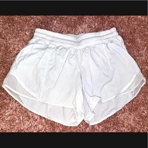 Lululemon Hottie Hot Shorts!!!